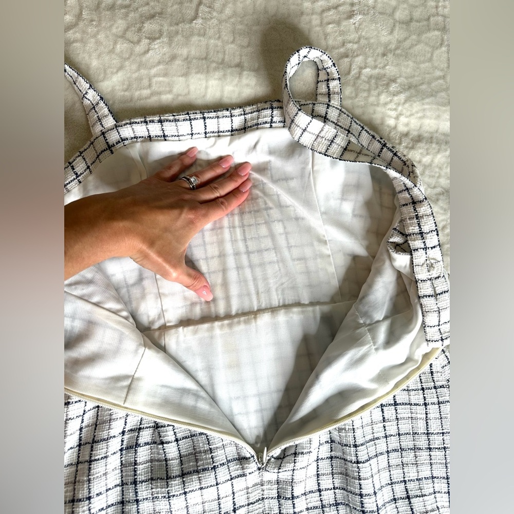 Abercrombie And Fitch white Tweed Mini Dress with side slit and adjustable strap - Picture 13 of 16